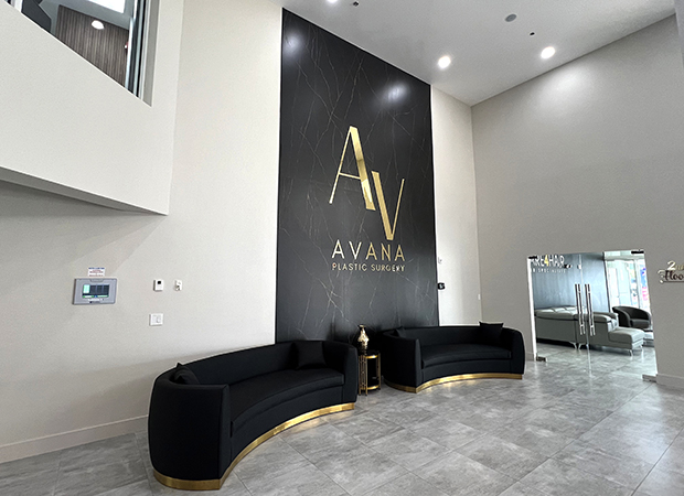 avana west miami lobby 2